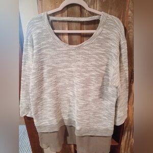 Elegant Gray Women's Sweater
